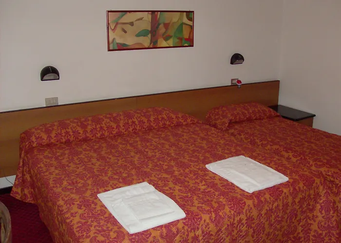 Niagara Отель Римини